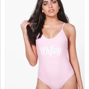 Brand new! Never worn before!! Low back